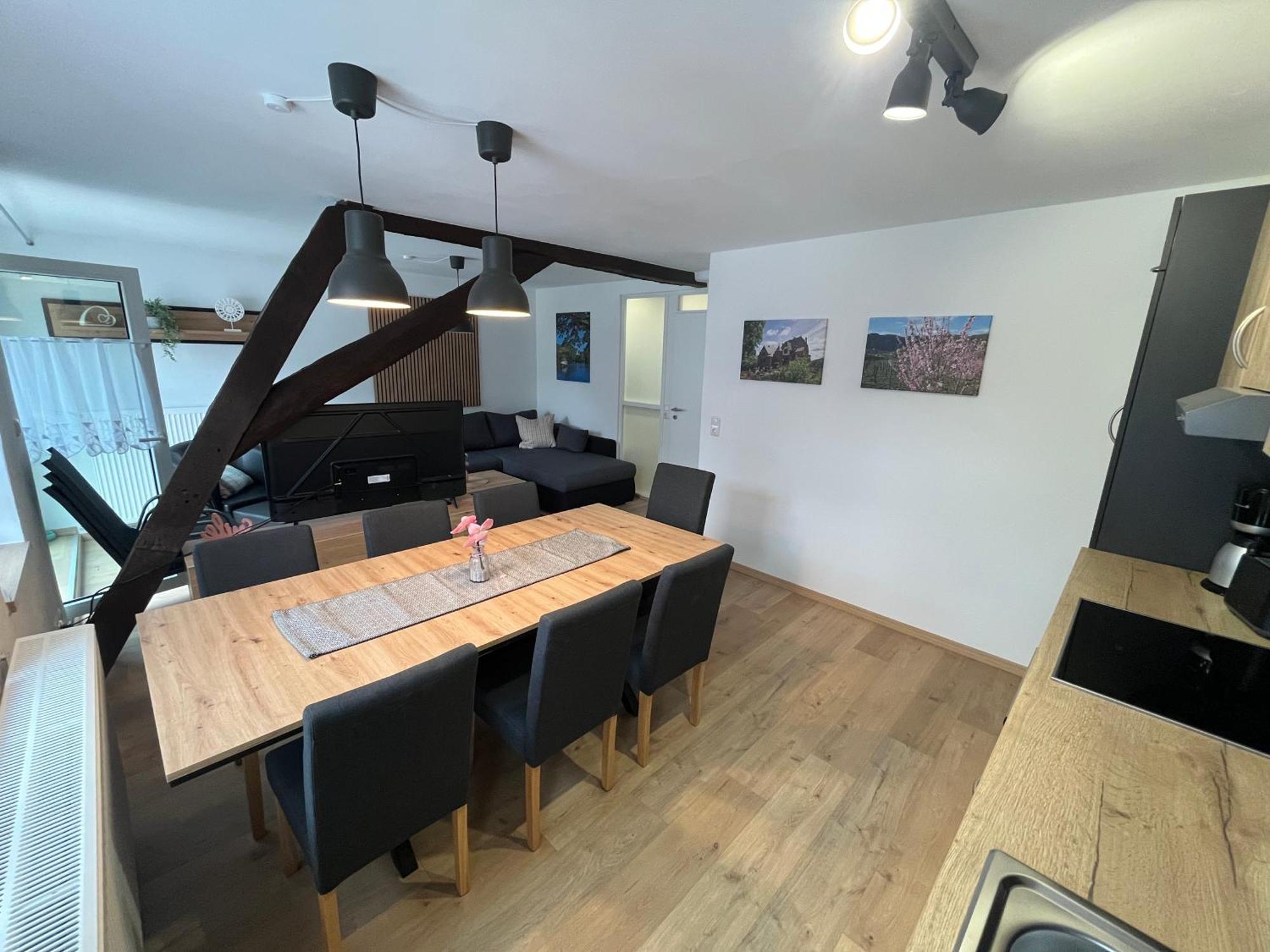Ferienwohnungen Und Appartements - Haus Budinger Alf Esterno foto